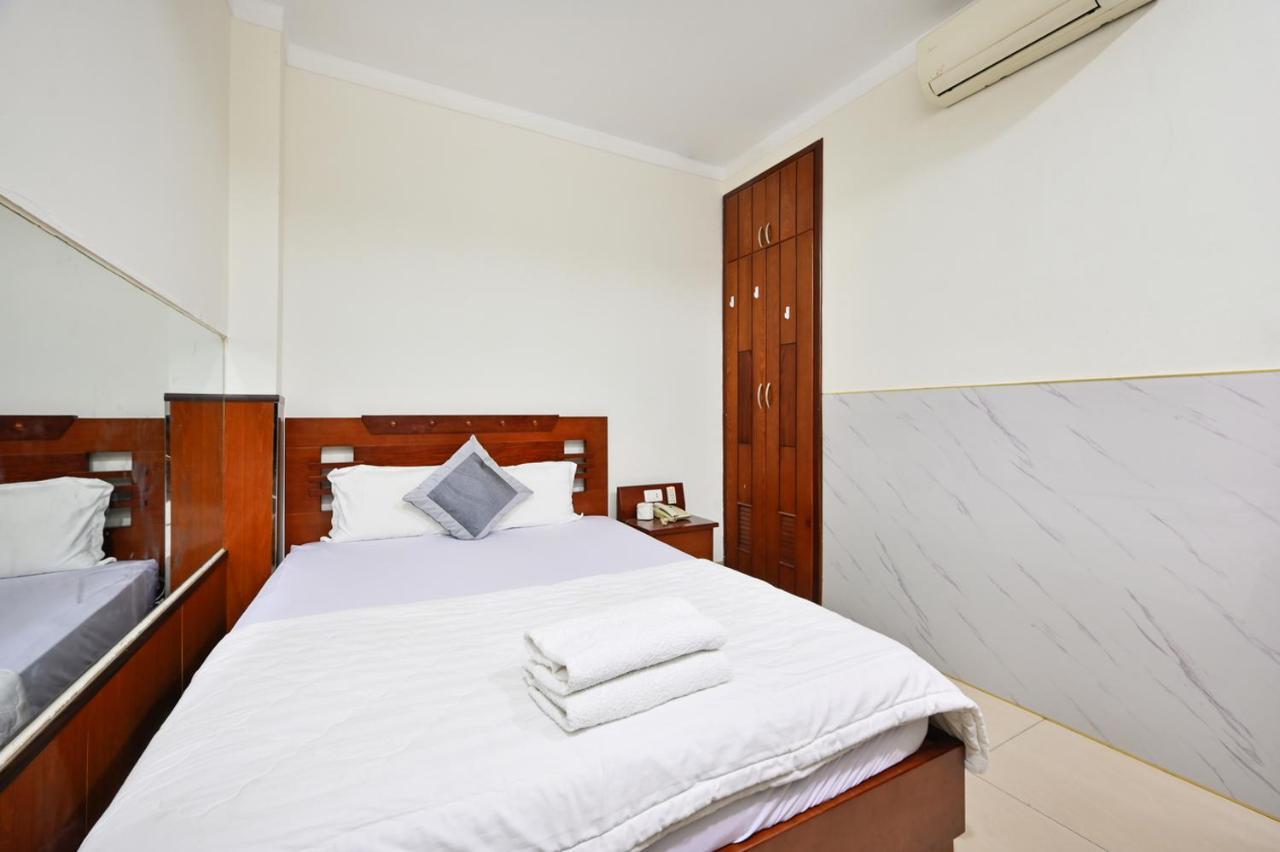 Double Room,1322527390:JPEG