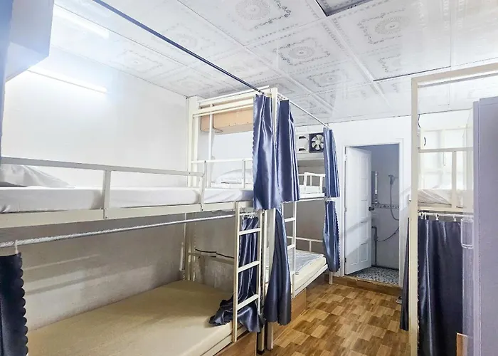 H2T Dorm Bui Vien
